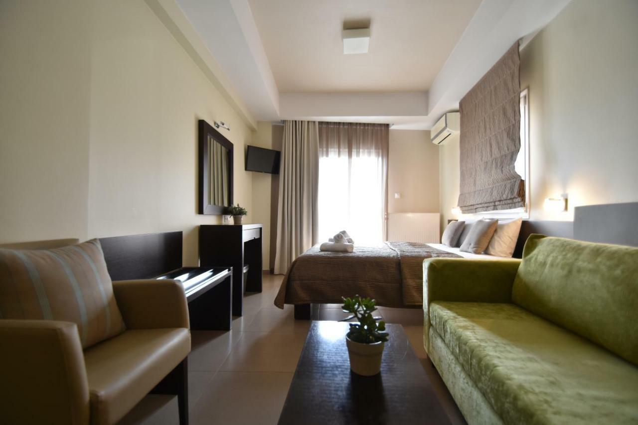 Hotel Dionisos Leptokaryá Luaran gambar